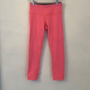 Reversible lululemon crop